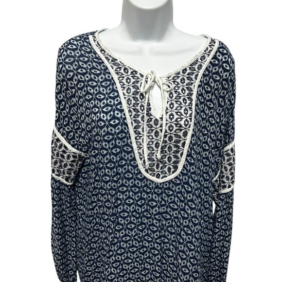 Fever Womens Boho Peasant Top XL Blue Embroidered Rayon Cottagecore Hippie Style - Picture 4 of 10